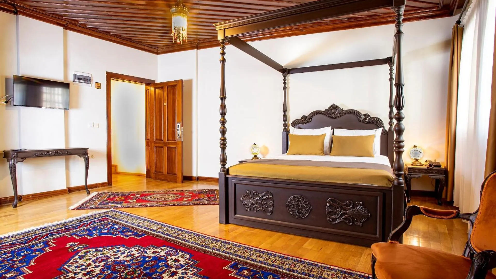 Hotel Woo Town Suites Antalya